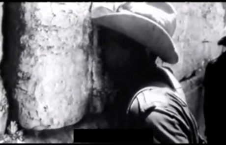 Footage from the Liberation of the Western Wall and the Temple Mount in 1967: « The Temple Mount is in Our Hands »